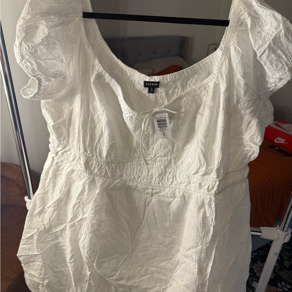 Torrid White Textured dress - Picture 2 of 4
